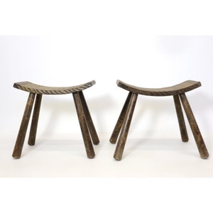 Pair of French handcrafted stools from the sixties. 画像 8