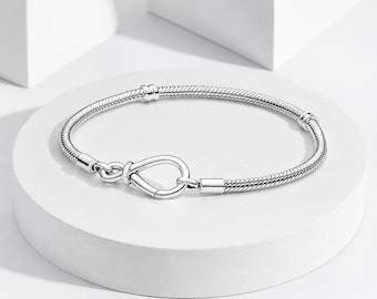 Pulsera minimalista de cadena de serpiente en tono plateado, pulsera de cobre y plata, joyería elegante para el día a día, regalo sencillo de pulsera de cadena para ella.