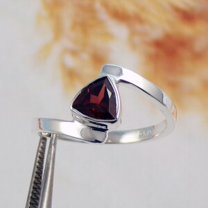 Natural Garnet Ring, Real Garnet Rings, Garnet Jewelry, Tiny Rings, 925 Sterling Silver Ring, Silver Ring, Boho Ring, Size 9US, W31024