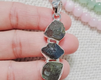 Three Stone Pendant Raw Fluorite Pendant Made to order Pendant 18k Gold Plated Brass Pendant Statement Pendant Blue Hydro Pendant