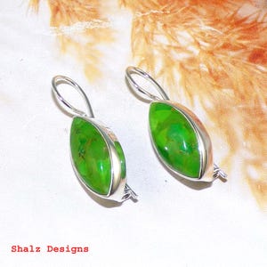 Vibrant Green Turquoise 925 Silver Earrings, Women&#39;s Earrings, Dangle & Drop Earring, Handmade Earrings, Unique Gift for Her, Christmas Gift