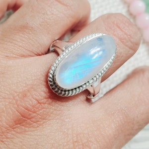 Gorgeous Rainbow Moonstone Ring, Blue Sheen Moonstone Ring
