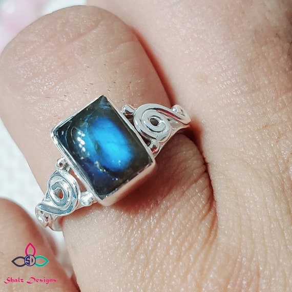 Genuine Labradorite Ring, Labradorite Ring, 925 Silver Ring, Sterling Silver Ring, Christmas Gift Idea, Gift for Her, Rings, Z91406 - Etsy Genuine Labradorite Ring, Labradorite Ring, 925 Silver Ring, Sterling Silver Ring, Christmas Gift Idea, Gift for Her, Rings, Z91406 - Etsy