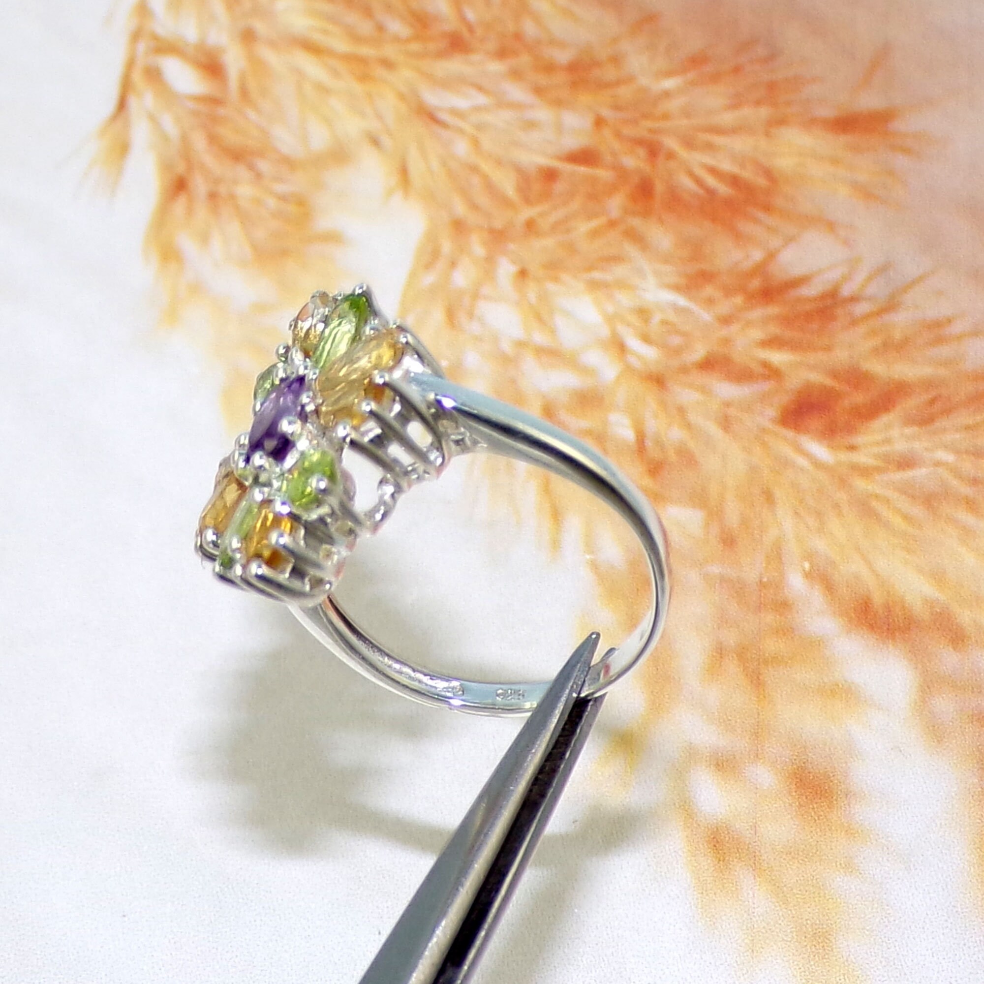 Bague En Argent Avec Améthyste, Péridot, Citrine Et Zircons - Pierres Fines 7x6 Mm Et 4x1,5 Mm