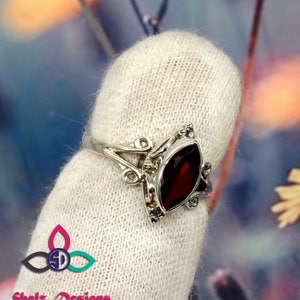 Garnet Ring, Red Stone Ring, Desinger Ring, Gemstone Silver Ring, Solid Silver Ring, Engagement Ring, Wedding Ring, Gift For Her, Rings