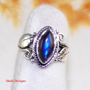 Ring labradoriet, labradoriet edelsteen, labradoriet designerring, designerring dames, sterlingzilveren ring, 925 zilveren ring, fijn zilver