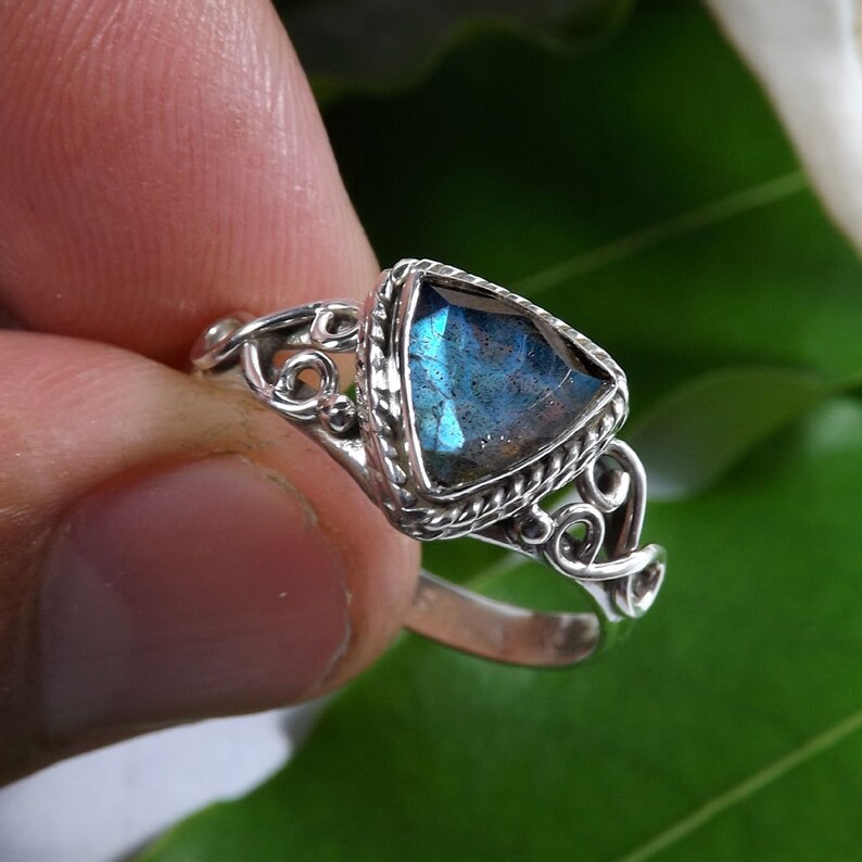 Gift Idea for Her Birthday Gift 925 Sterling Silver Black Friday Sale Labradorite Stone Blue Fire Labradorite Ring Labradorite Ring