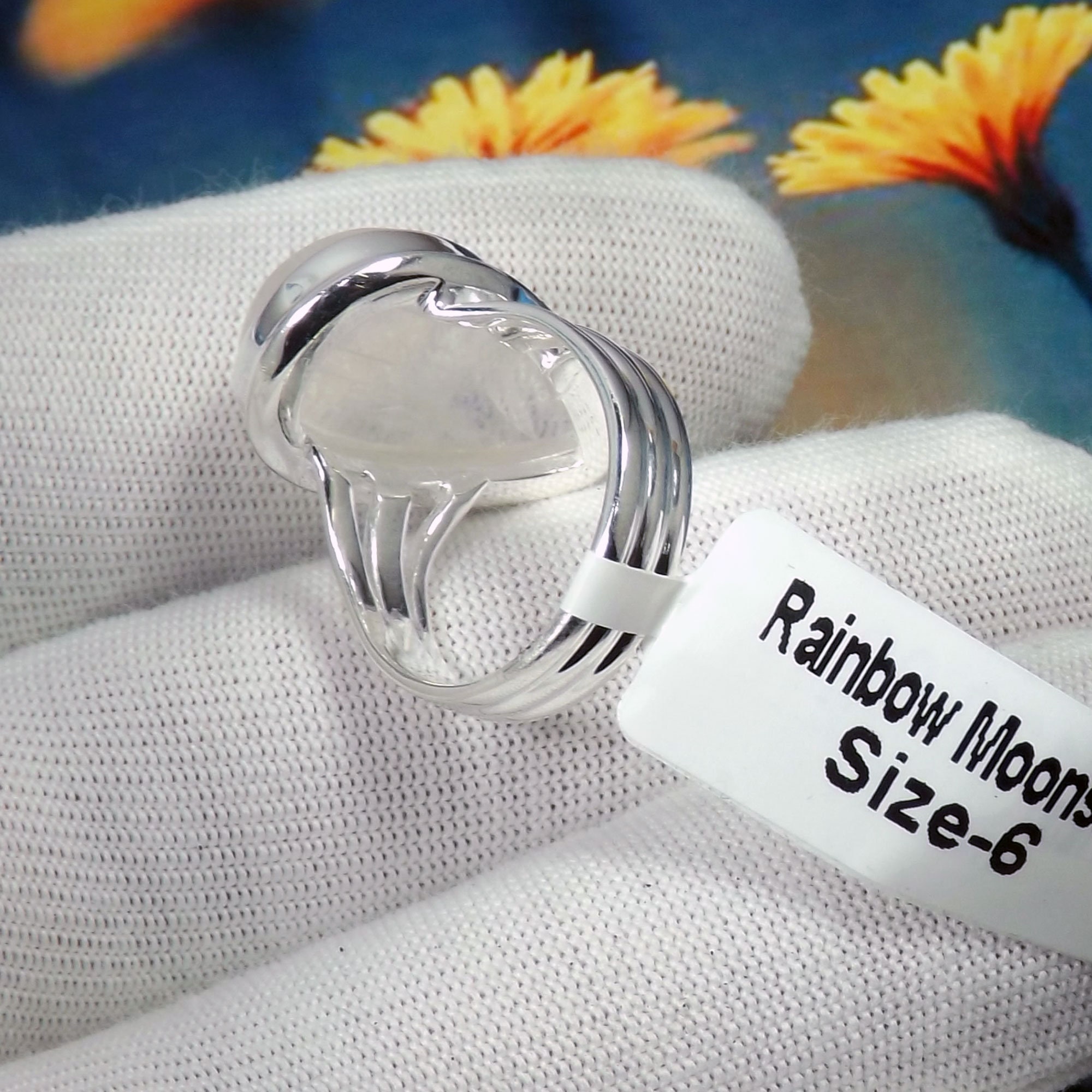 ✨レインボームーン✨ お客さま専用】レインボームーンストーン0.64ct☆お問合せ特別