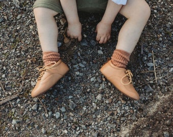 Caramel Leather Toddler Shoe - Oxford Baby Shoes - Light Brown Nonslip Handmade Shoes for 2 to 4 Years - Minimalist Style - flexible sole