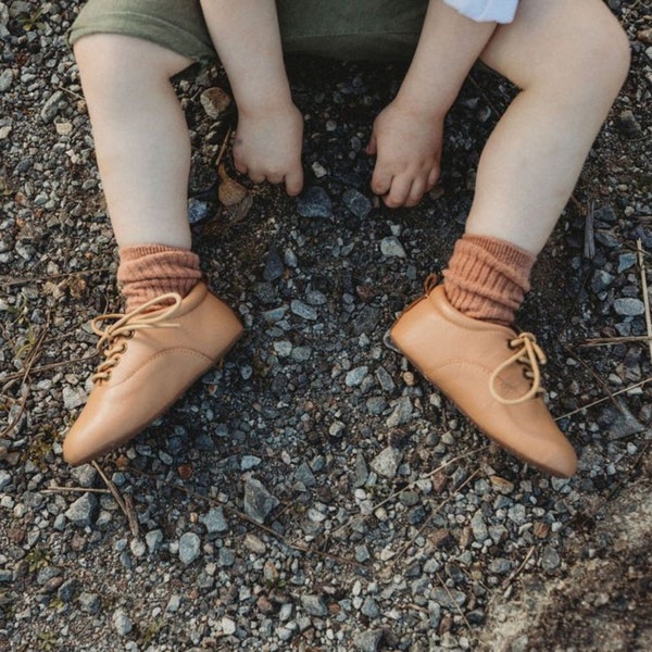 Chaussure pour tout-petit en cuir caramel - Chaussures pour bébé Oxford - Chaussures faites à la main brun clair pour 2 à 4 ans - Style minimaliste - semelle flexible