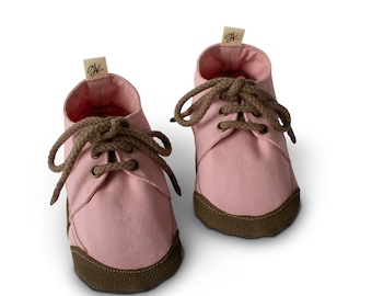 Zapatillas rosas para bebés y niños pequeños Soft Sole Sneaker, rose canvas Calzado para niños pequeños, Mocasines ligeros para bebés, suela antideslizante, de fabricación australiana