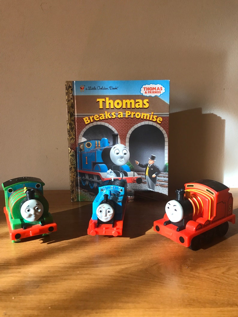 Thomas Train Cars Golden Book Thomas And Friends Titled Breaks A Promise Numbers Six Five One Blue Red Green lcww