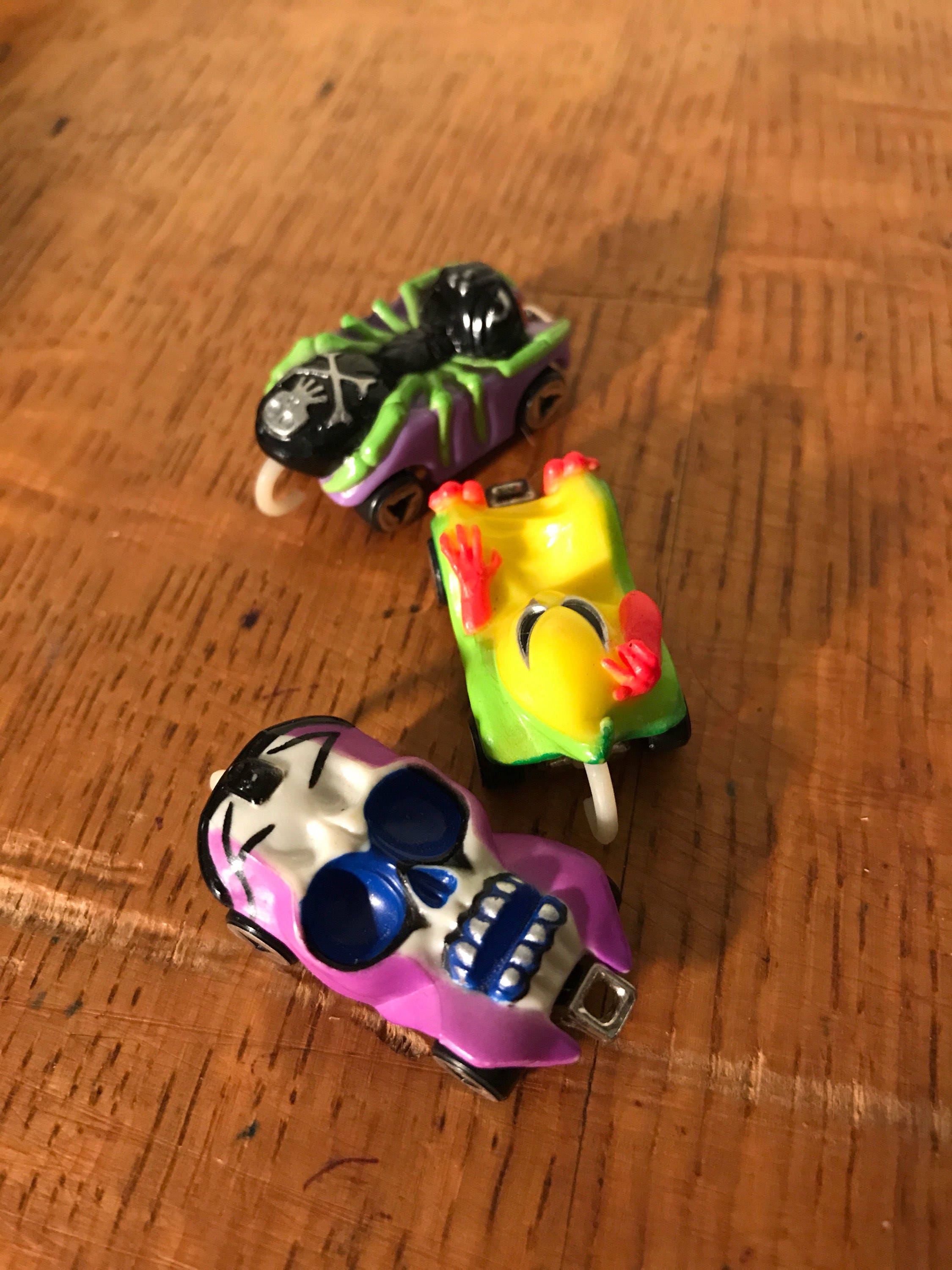 Micro Cars Pequeños juguetes divertidos Tamaño en miniatura Colección  colorida Púrpura Amarillo Verde Automóviles Juego de tres piezas lcww -   México