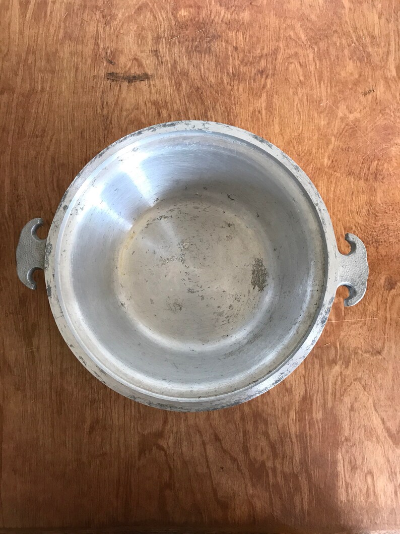 Guardian Deep Cassarole Pot Solid Heavy Metal 2 Piece Set Ten Inch Size Glass Lid Vintage Cookware Knight Logo Heavy Duty lc