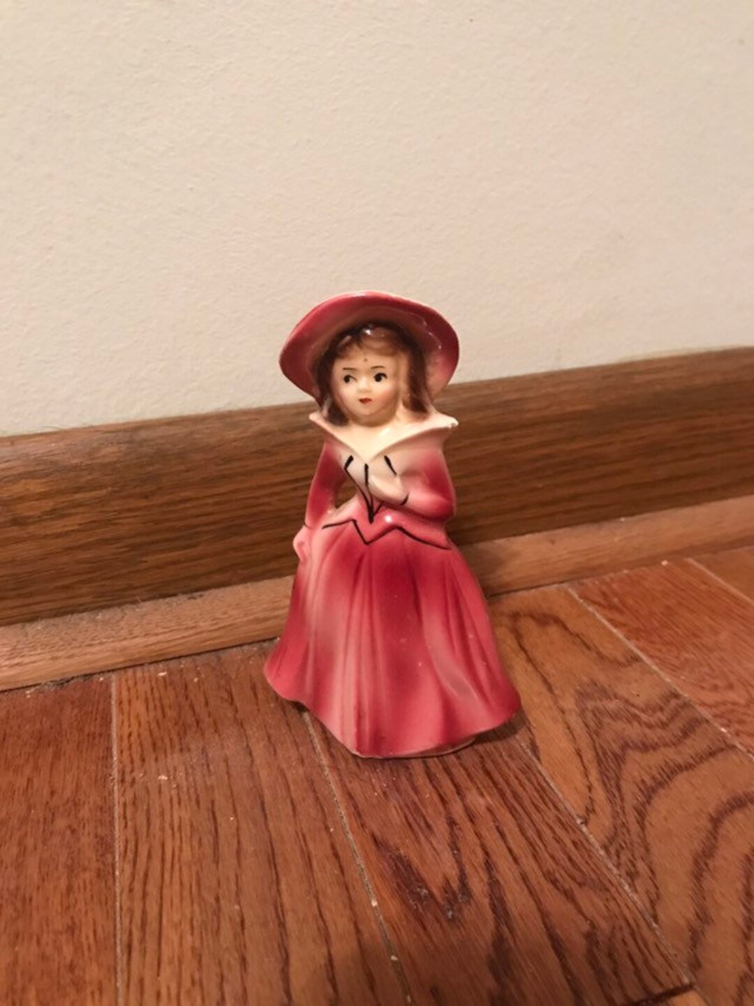 Victorian Pink Lady Figurine Southern Bell Rose Hat Matching Dress Lcww