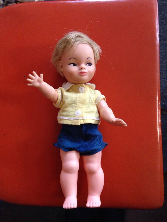 robin the doll