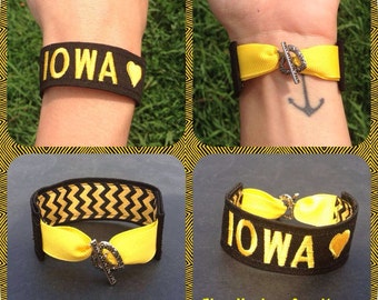 Iowa Hawkeyes Bracelet