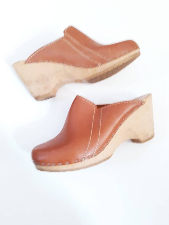 olof daughters clogs