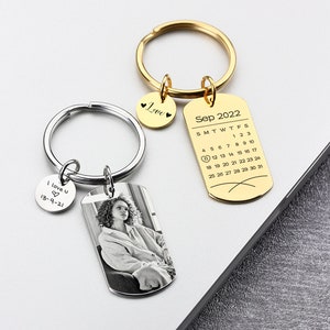 Personalised Calendar Keychain, Custom Photo, Valentines Gift photo Keychain, Special Date Couples Keychain, Date Keyring, Anniversary Gifts