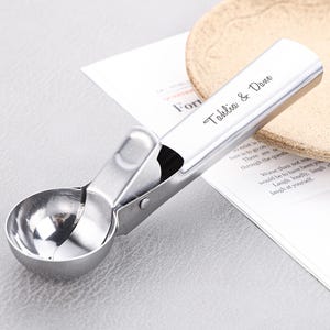 Cuchara de helado personalizada, cuchara de helado portátil de acero inoxidable, utensilio de cocina personalizado, regalos para el hogar, día de la madre, día del padre
