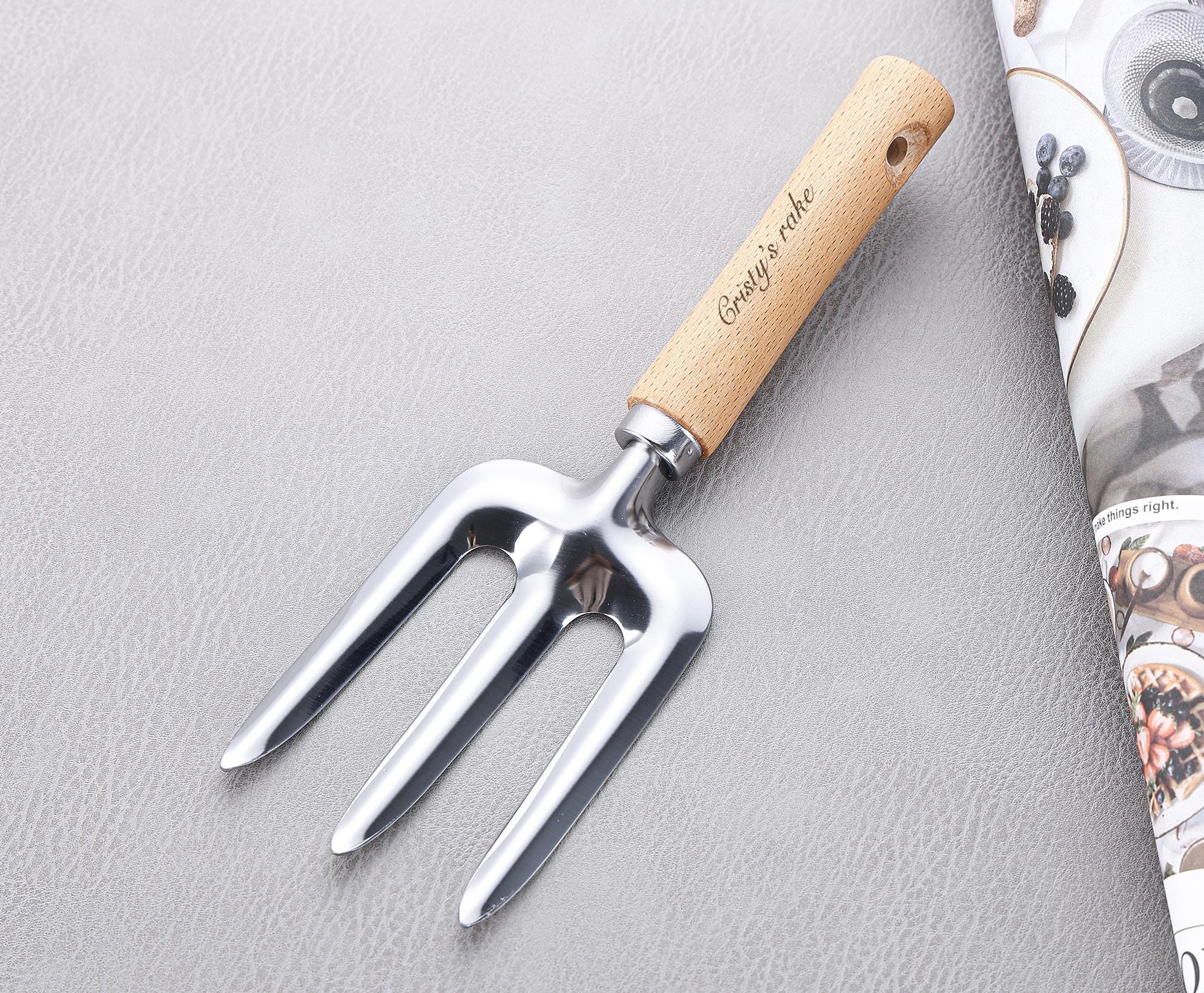 Trowel And Rake Personalized 3 Piece Garden Tool Set, Customized Garden Trowel and Rake ...