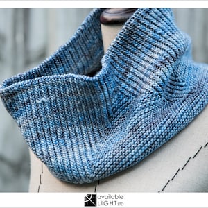 COWL KNITTING PATTERN: Mitre - Interlock Series