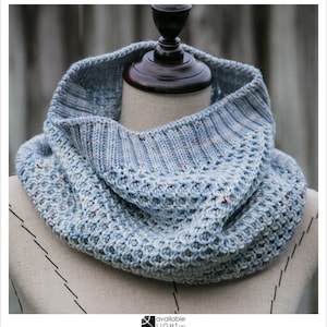 COWL KNITTING PATTERN - Wickerwork