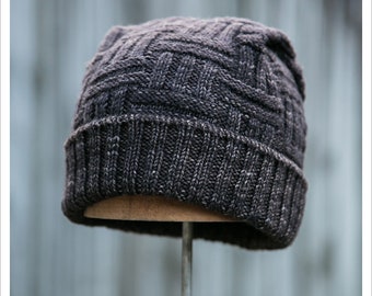 HAT KNITTING PATTERN - Basketcase