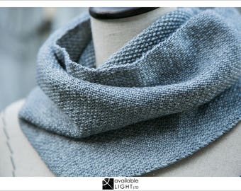 COWL KNITTING PATTERN - Jessica Jones