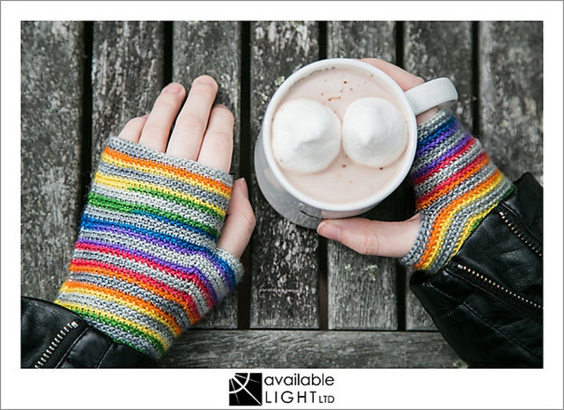 MITTS CROCHET PATTERN Spring Mitts image 1