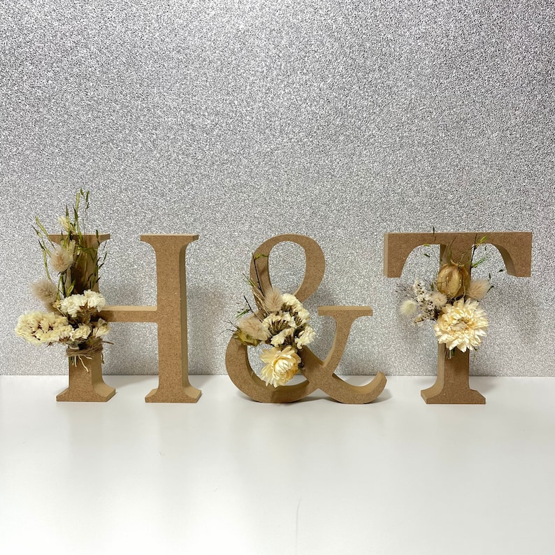 Set of 3 Floral letters dried flowers on freestanding natural wooden letter 画像 6