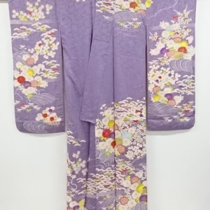 Vintage Silk Furisode Ceremonial Kimono (Purple Silk)