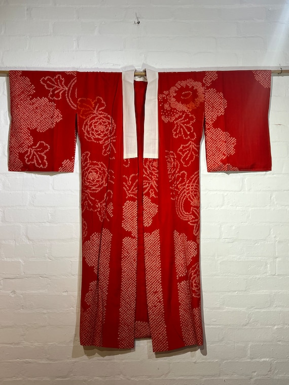 SOLD / Circa 1920-30's Silk Sibori Tie-die Nagajuban Under KImono (Flower & Cloud motifs)