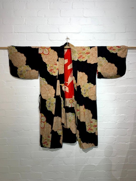 SOLD ; Circa 1920-30s Vintage Silk Floral Jacquard Dochugi (道中着) Kimono Jacket