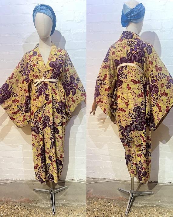 SOLD / Circa 1920-30s Vintage Silk Juban(Under Kimono) "Chirimen" Silk Crape - Green x Purple Botanical, No lining