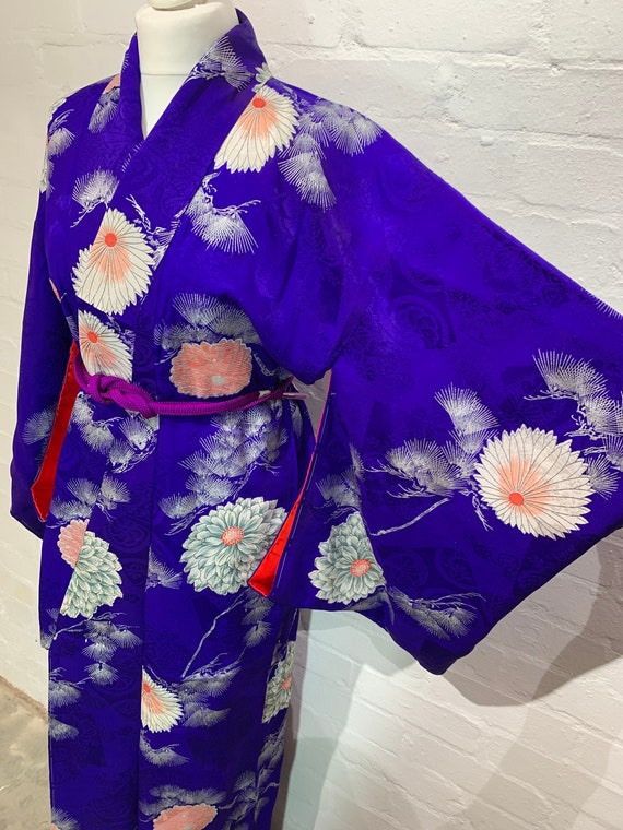 SOLD/ Circa 1930-50s Vintage Kimono: Purple Silk Mixed Jacquard with Chrysanthemums and Pine tree Pattern