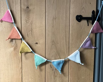 Bunting, Rainbow Bunting, Knitted Bunting, Nursery Decor, Playroom Decor, Playhouse Decor, Garden Decor, Summerhouse Decor, Camper Van Decor