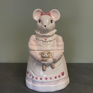 MOUSE COOKIE JAR…Large…Montgomery Ward & Co…Pink Dress…White Apron with Pink Hearts…Holding Teddy Bear…Glazed Ceramic…1990s Taiwan #W.B.3