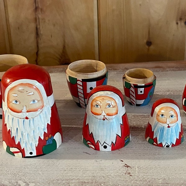 SANTA NESTING DOLLS…Set Of 4 Nesting Dolls…Hand Painted…Large Set…Wooden…Lacquered…Christmas Decor…Art Dolls…1990s