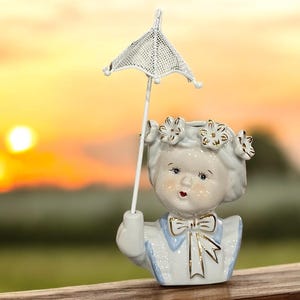 8/4 AMまで！アンティーク　傘を持つ少女　陶器 Umbrella Girl Head Vase - Etsy