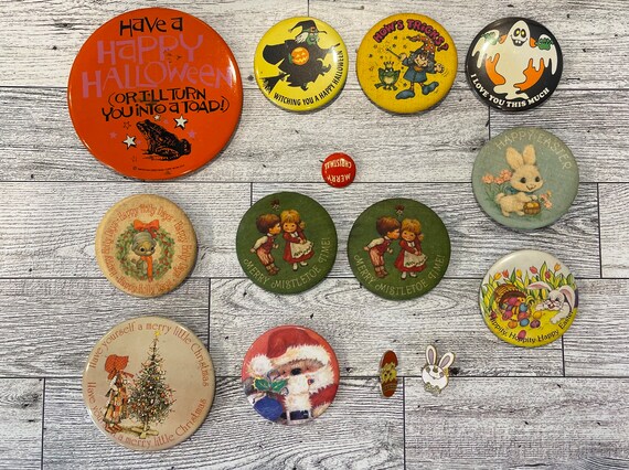 14 HOLIDAY BUTTONS…Vintage Lot…Halloween, Christm… - image 2