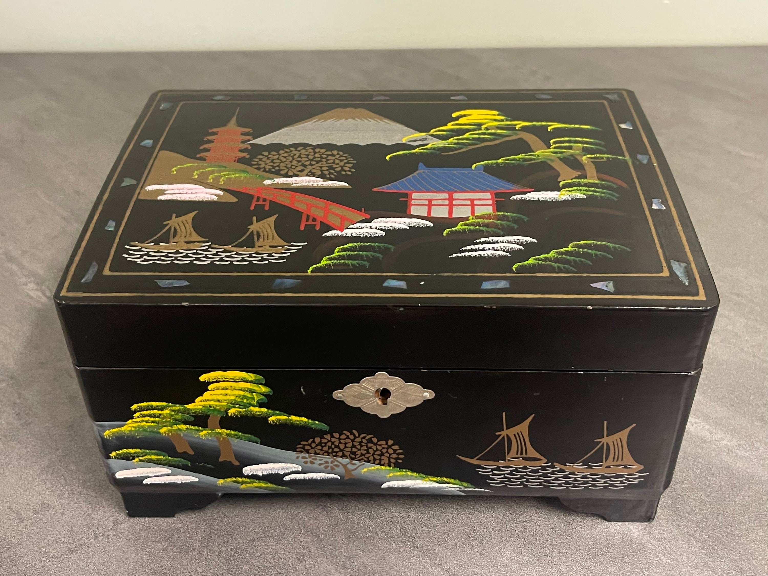 JAPANESE JEWELRY Box…black Lacquer…musical…japanese Garden, Pagoda