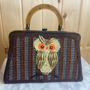 VINTAGE OWL PURSE…Gold Metal Feather Jewelry…Small Beads…Multi-Colored Fabric…Metal Hardware…Resin Handle…Inside Zipper…Vintage #W.Bx10