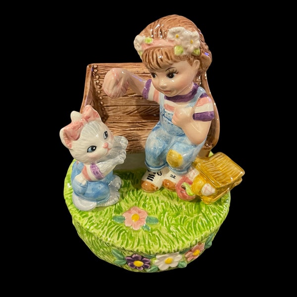 KITTEN MUSIC BOX…Geo Z. Lefton…”Talk to the Animals”…Child & Kitten on Bench…SRN10607…Copycats…Ceramic/Wood/Metal Winder…1995…Sri Lanka #161