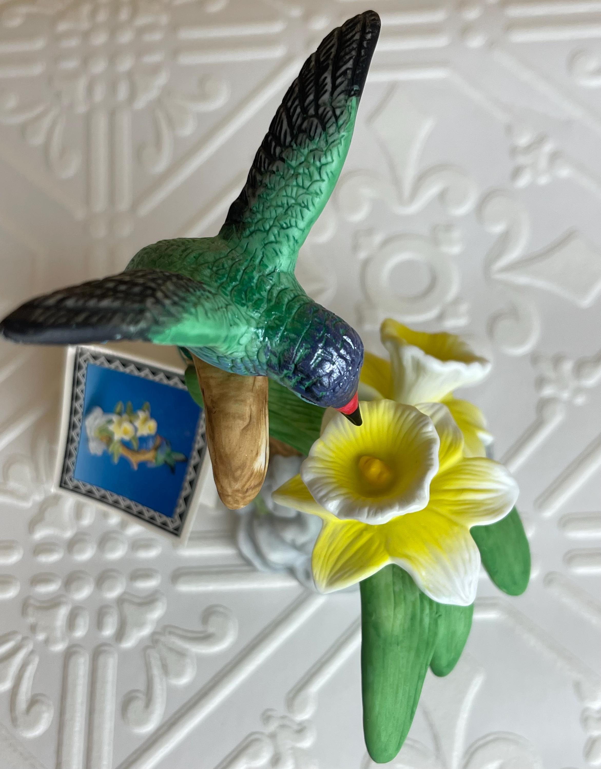 HUMMINGBIRD & DAFFODIL Figurine…russ Berrie…”nature's Song”…broad