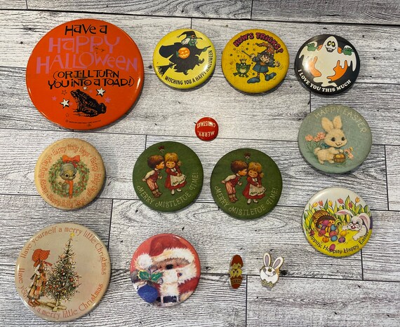 14 HOLIDAY BUTTONS…Vintage Lot…Halloween, Christm… - image 10