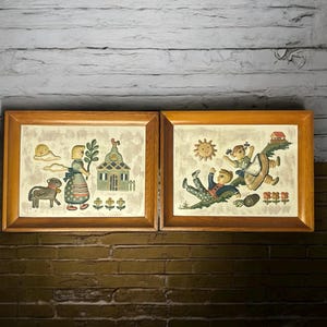 ADORNOS DE PARED EN 3-D… Juego de 2… Pintados a mano… Cartón… Diseños en relieve en 3-D… Marco de madera con caras doradas… Vintage #W.T.1.U