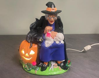 LIGHT UP WITCH…XLarge…Ceramic Witch with Black Cat, Ghost and Jack O’Lanterns…6 Pair of Light Up Eyes…Hand Painted Ceramic Mold…W/Cord…1990s