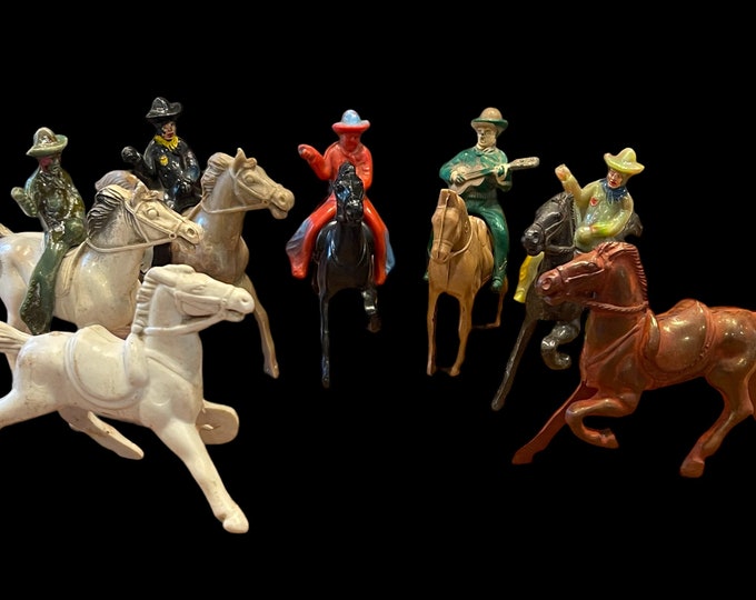 1950s HORSE & RIDER FIGURINES12 Figure Set3 Bergen Horses and 4 Archer