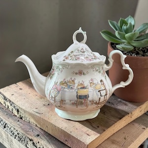 Brambly Hedge Teapot - Etsy